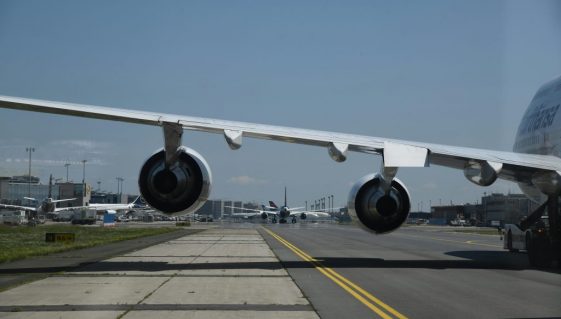 Avion