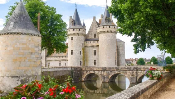 Chateaux