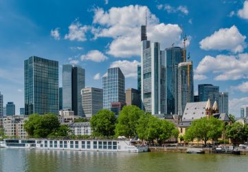 Autocar Paris → Francfort : groupes d&rsquo;entreprise et salons professionnels